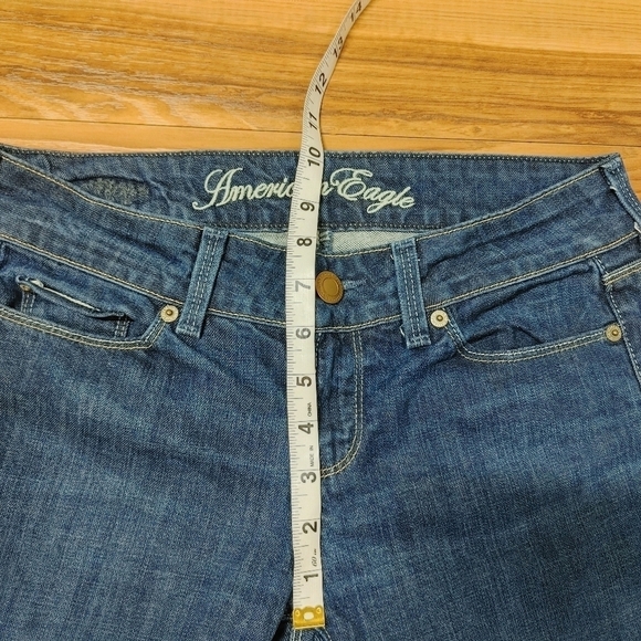 American Eagle AE77 Embroidered Pocket Flare Jeans 4 - Picture 4 of 15